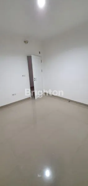 image DIJUAL RUMAH MEWAH DI SUNTER BISMA (4)