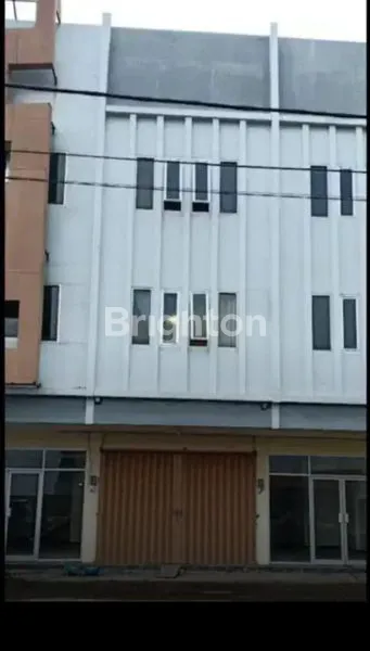 image RUKO 3 LANTAI DI DRIYOREJO (3)