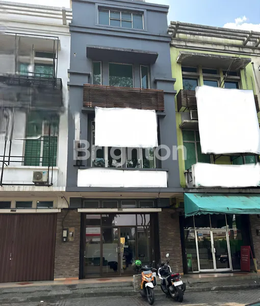 DIJUAL RUKO 3 LANTAI STRATEGIS DI BSD – HADAP JALAN RAYA