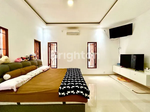 image VILLA MEWAH 2 LANTAI BERADA DI PURI GADING JIMBARAN BALI (7)
