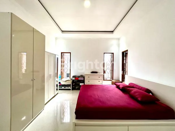 image VILLA MEWAH 2 LANTAI BERADA DI PURI GADING JIMBARAN BALI (5)