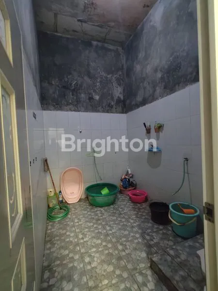 image RUMAH SIAP HUNI DI TENGAH KOTA SOLO (3)