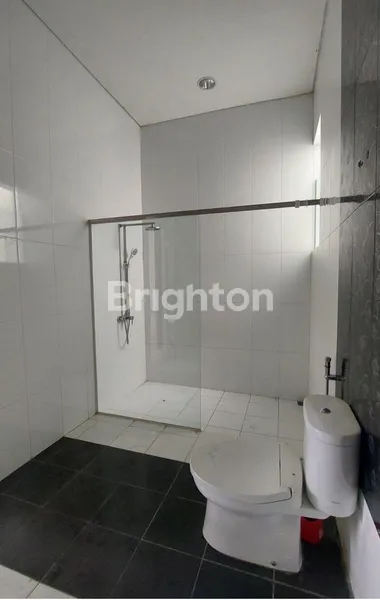 image RUMAH MEWAH DHARMAHUSADA INDAH SELANGKAH KE GALAXY MALL DAN KAMPUS C UNAIR (7)