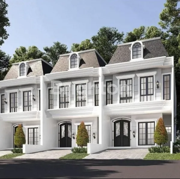 image RUMAH MEWAH 3 LANTAI DEKAT GALAXY MALL, DHARMAHUSADA INDAH (2)