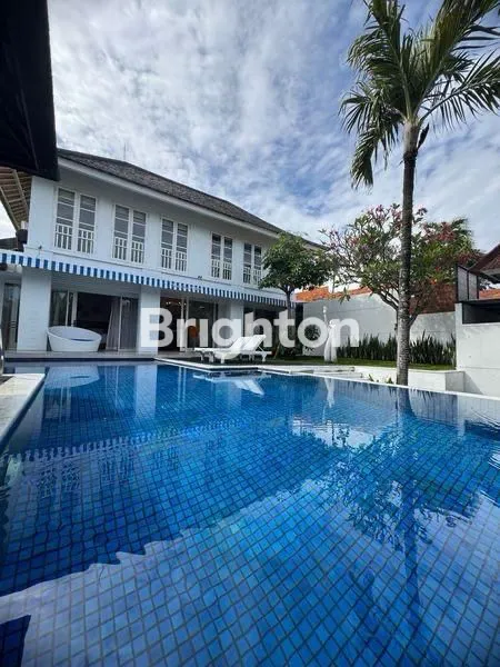 image VILA MEWAH 4BR DI UMALAS - 8 MENIT KE CAFé DEL MAR (2)