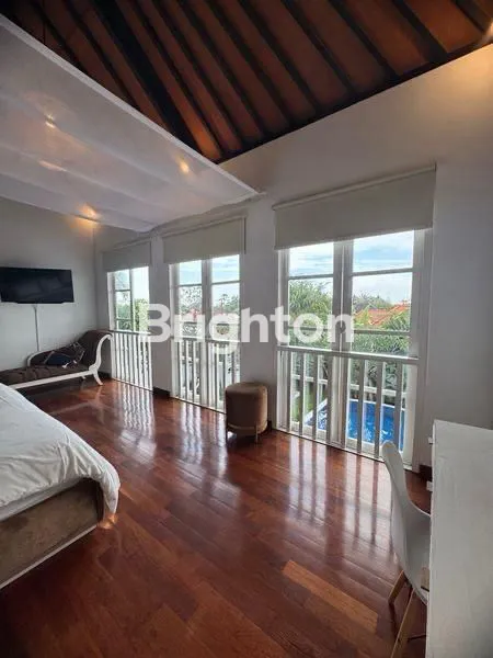image VILA MEWAH 4BR DI UMALAS - 8 MENIT KE CAFé DEL MAR (6)