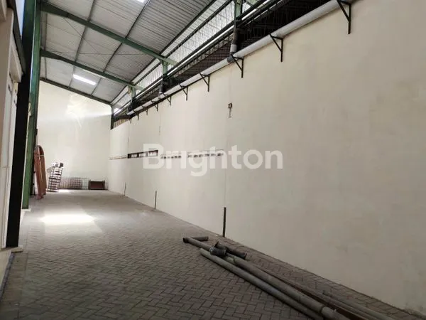 image GUDANG PREMIUM MARGOMULYO 1750M² COCOK CONTAINER & KANTOR (5)