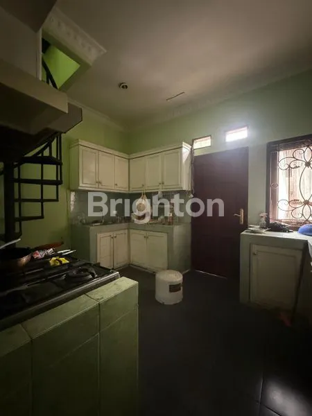 image RUMAH MEWAH 2 LANTAI DI GEMA PESONA (6)