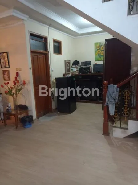 image JUAL RUMAH 2 LANTAI  SIAP HUNI DI LOKASI SUPER STRATEGIS, SEKTOR 1.3 GRIYA LOKA, BSD CITY \\UD83C\\UDFE1 (5)