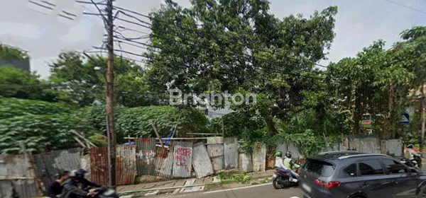 TANAH KEMANGGISAN PINGGIR JALAN UTAMA SANGAT KOMERSIL JAKARTA BARAT