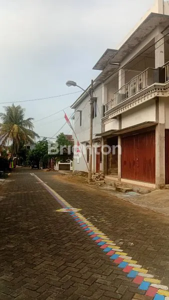 image RUMAH MEWAH 2LANTAI JATISARI MIJEN BSB (4)