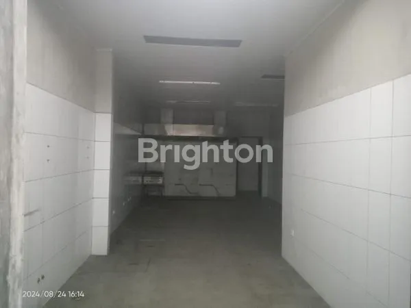 image BEKAS KANTOR 2 LANTAI DI PUSAT KOTA CIREBON – LOKASI STRATEGIS UNTUK USAHA (8)