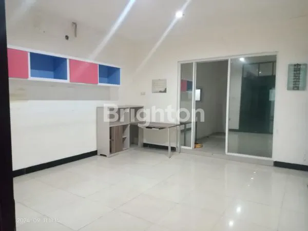 image BEKAS KANTOR 2 LANTAI DI PUSAT KOTA CIREBON – LOKASI STRATEGIS UNTUK USAHA (2)