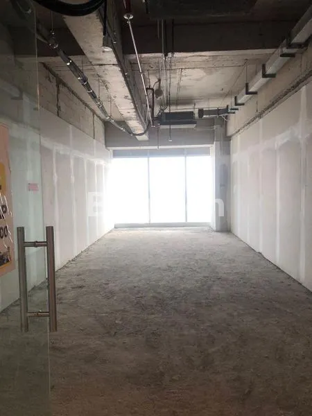 image OFFICE PREMIUM TP6 BASUKI RACHMAT, LOKASI STRATEGIS DI PUSAT SURABAYA (2)