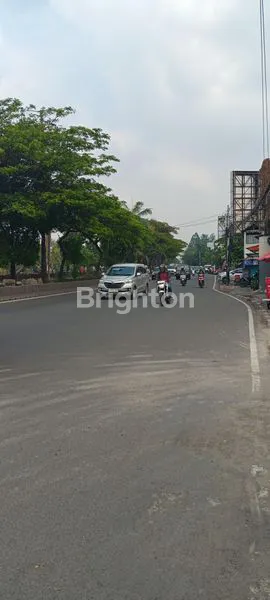 image TANAH HOOK PREMIUM 4.185M2 DI JALAN RAYA DAAN MOGOT JAKARTA (1)