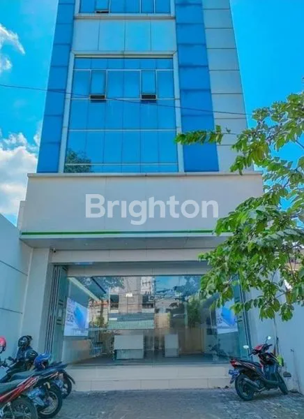 image RUKO 3 LANTAI STRATEGIS TOP-DOKTER RAJIMAN SOLO (3)