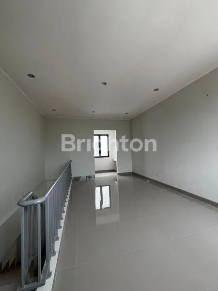 image RUKO BARU 2 LANTAI CURTINA TERA DAMAI BEKASI - SHM STRATEGIS (4)