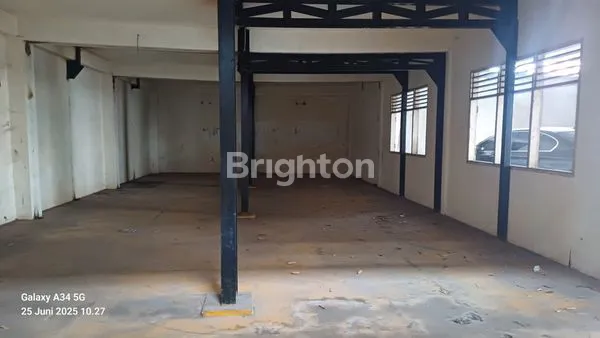 image RUMAH JOGLO DEKAT UNIVERSITAS DAN MALL JAKARTA BARAT (3)