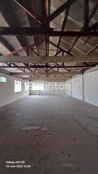 image RUMAH JOGLO DEKAT UNIVERSITAS DAN MALL JAKARTA BARAT (5)