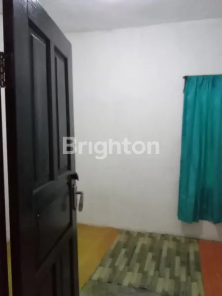 image RUMAH 2 :LT BISA UNTUK KOST AN STRATEGIS DI CIGUGUR TENGAH KOTA CIMAHI (4)