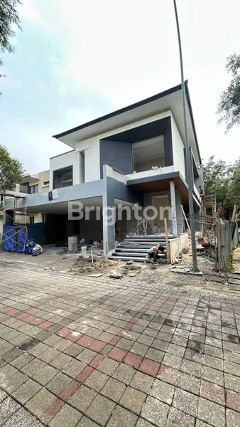 image RUMAH BARU MODERN BANGUNAN MANDIRI DI FORESTA BSD CITY, DEKAT DENGAN PRASETYA MULYA, IPEKA, JNY AEON MALL & PINTU TOLL BSD CITY (1)