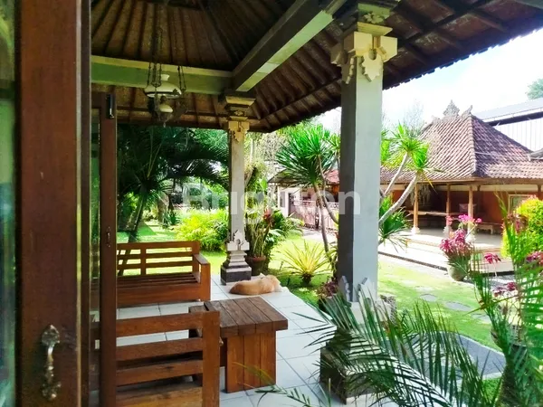 image FOR RENT – BALINESE STYLE SEMI VILLA FULLY FURNISHED IN MENGWI, BADUNG (2)