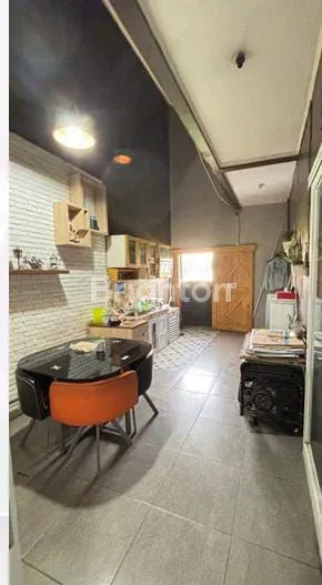 image RUKO BEKAS KANTOR DIJUAL CANTIK MIJEN SEMARANG (4)