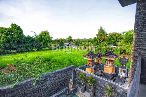 JUAL VILLA JIMBARAN TAMAN BARUNA 6BR INCLUDING POOL