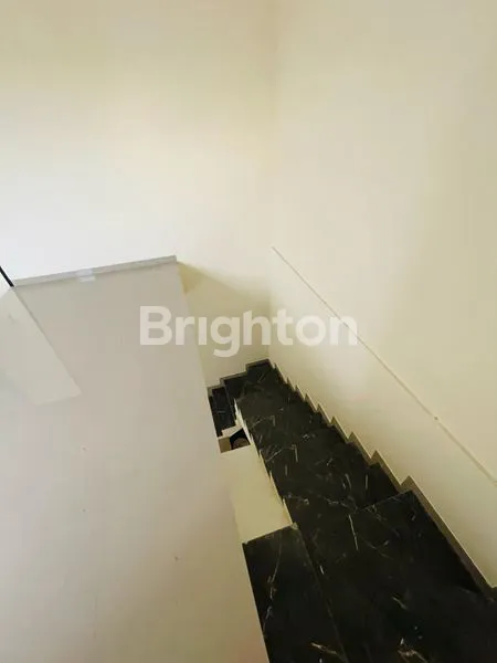 image RUMAH NEW GRESS MEDOKAN AYU TAMBAK (6)