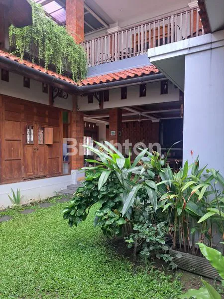 image GEDUNG DIPONEGORO SOLO (5)