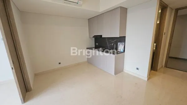 image APARTEMEN MEWAH UPPERWEST BSD LT 19, SEMI-FURNISHED, VIEW KOTA (2)