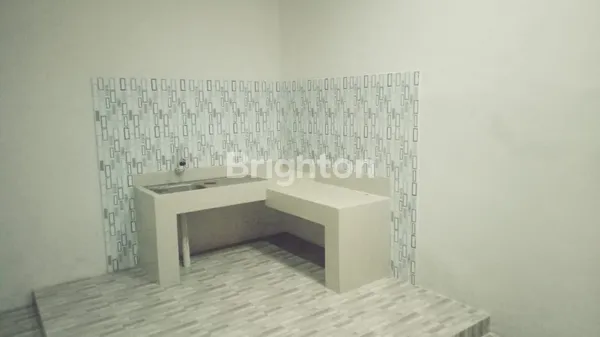 image RUMAH WESTERN REGENCY SURABAYA (4)