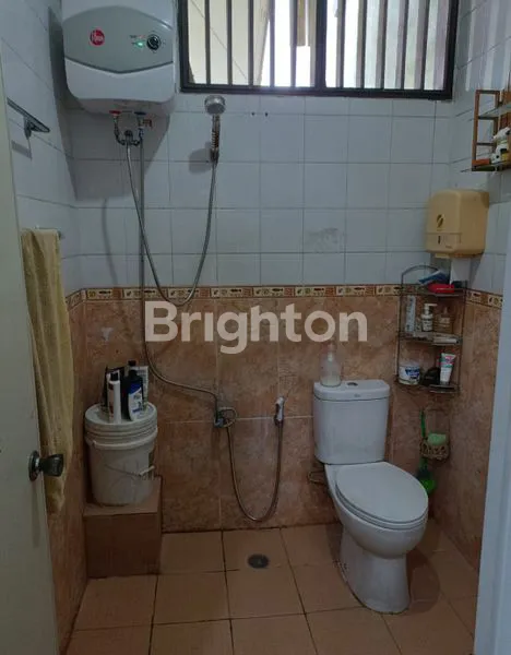 image RUMAH 2 LANTAI MURAH, RAPIH, SIAP HUNI  (4)