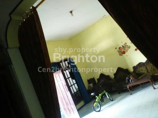 image RUMAH LAMA HITUNG TANAH DI RAYA RUNGKUT MADYA LOKASI STRATEGIS COCOK UTK USAHA  (2)