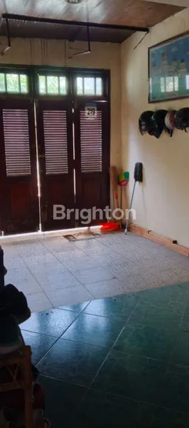 image BUTUH SEGERA LAKU,TENGAH KOTA GRESIK (3)