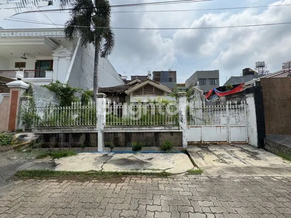 image RUMAH TUA HITUNG TANAH DI SUNTER (1)