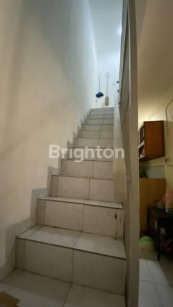 image RUMAH SIAP HUNI, STRATEGIS DAN NYAMAN DI KAISAR BINTARO 5 TANGSEL (5)