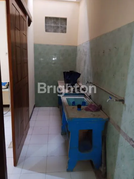 image RUMAH MEWAH 3KT FULL JATI DEKAT UMM & TERMINAL LANDUNGSARI (8)