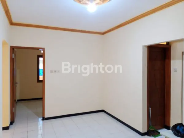 image RUMAH MEWAH 3KT FULL JATI DEKAT UMM & TERMINAL LANDUNGSARI (7)