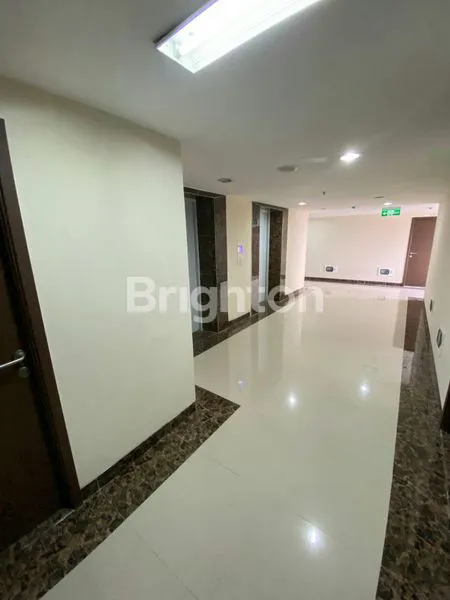 image APARTEMEN LOFTVILLES CITY TYPE STUDIO VIEW KOLAM RENANG (8)
