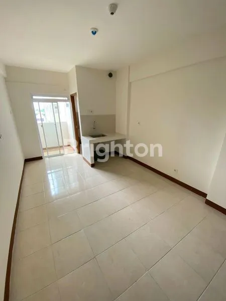 image APARTEMEN LOFTVILLES CITY TYPE STUDIO VIEW KOLAM RENANG (1)