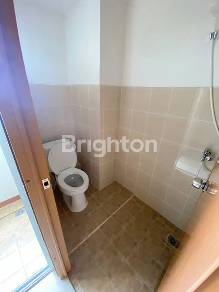 image APARTEMEN LOFTVILLES CITY TYPE STUDIO VIEW KOLAM RENANG (4)