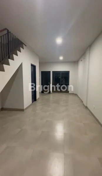 image RUKO 2 LANTAI DI VANYA AVENUE, BSD TANGERANG (4)