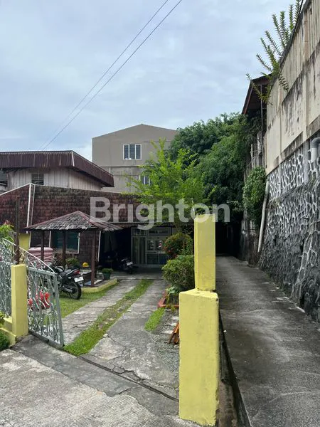 image RUMAH DENGAN TANAH LUAS MARKONI (RUMAH 3 KAMAR) (2)