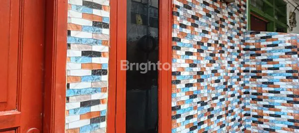 image RUMAH KOST DI AREA KOMERSIAL AKTIF UNTUK INVESTASI  DAN SANGAT STRATEGIS  (2)