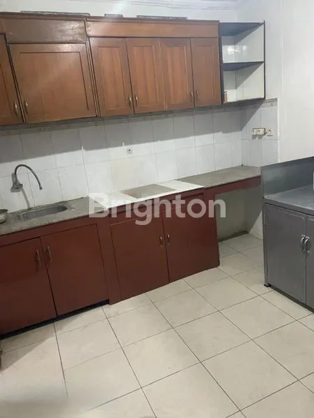 image RUMAH MODERN MEWAH DI BUAH BATU (8)