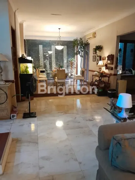 image RUMAH MEWAH DHARMAHUSADA REGENCY BAGUS SIAP HUNI (3)