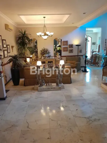 image RUMAH MEWAH DHARMAHUSADA REGENCY BAGUS SIAP HUNI (4)