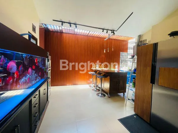 image RUMAH TERAWAT  1 LT FULL RENOVASI SELANGKAH KE ALUN ALUN KOTA BATU (8)