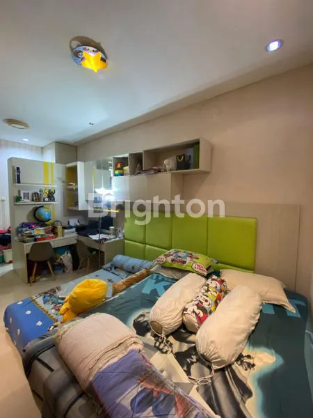 image RUMAH EASTCOAST PARK ONE GATE SYSTEM PAKUWON CITY SEMI FURNISH, (7)